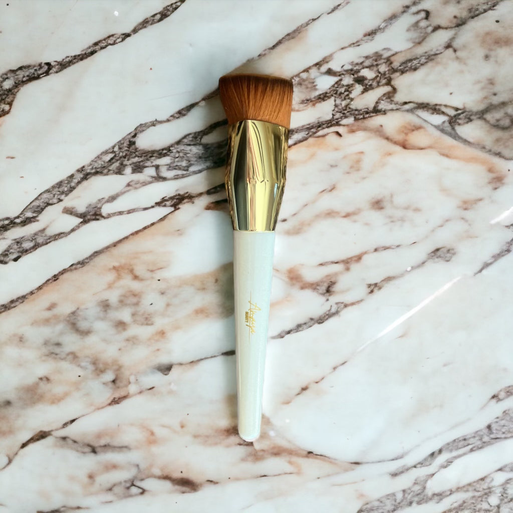 Triangle Foundation Brush